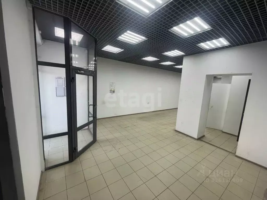 Помещение свободного назначения в Свердловская область, Нижний Тагил ... - Фото 1