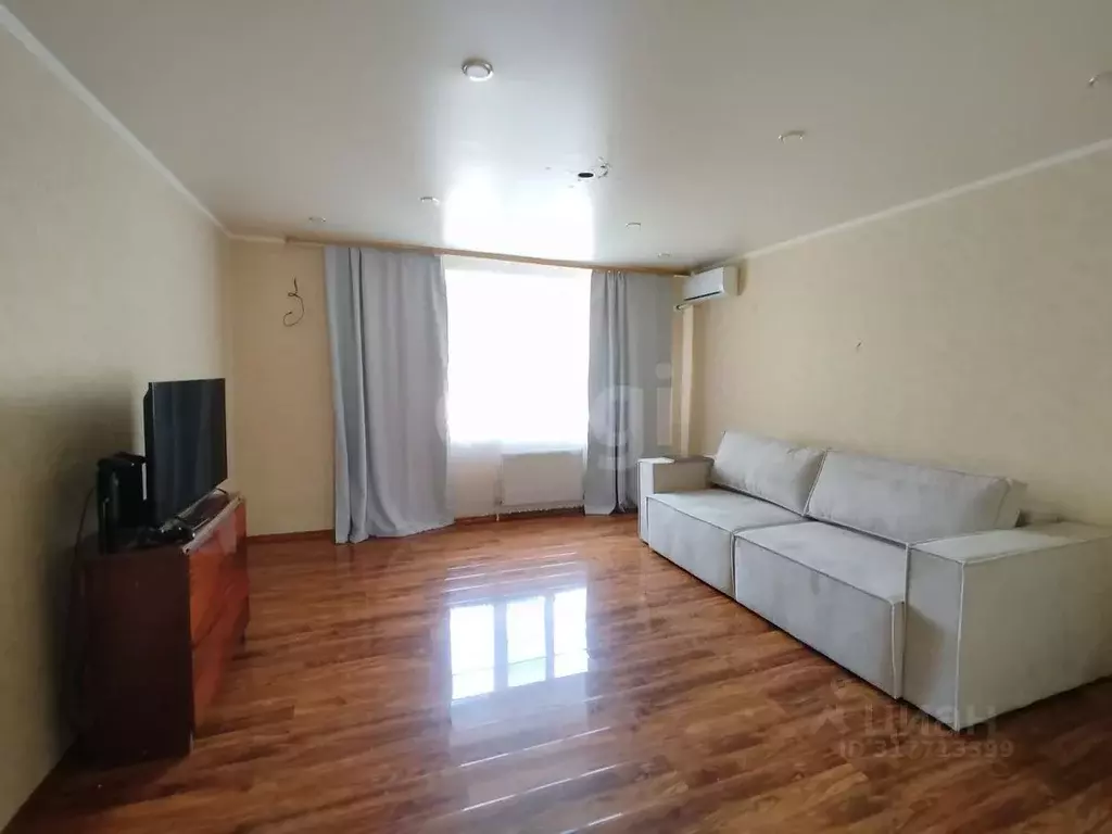 2-к кв. Саратовская область, Энгельс Степная ул., 55 (60.4 м) - Фото 1