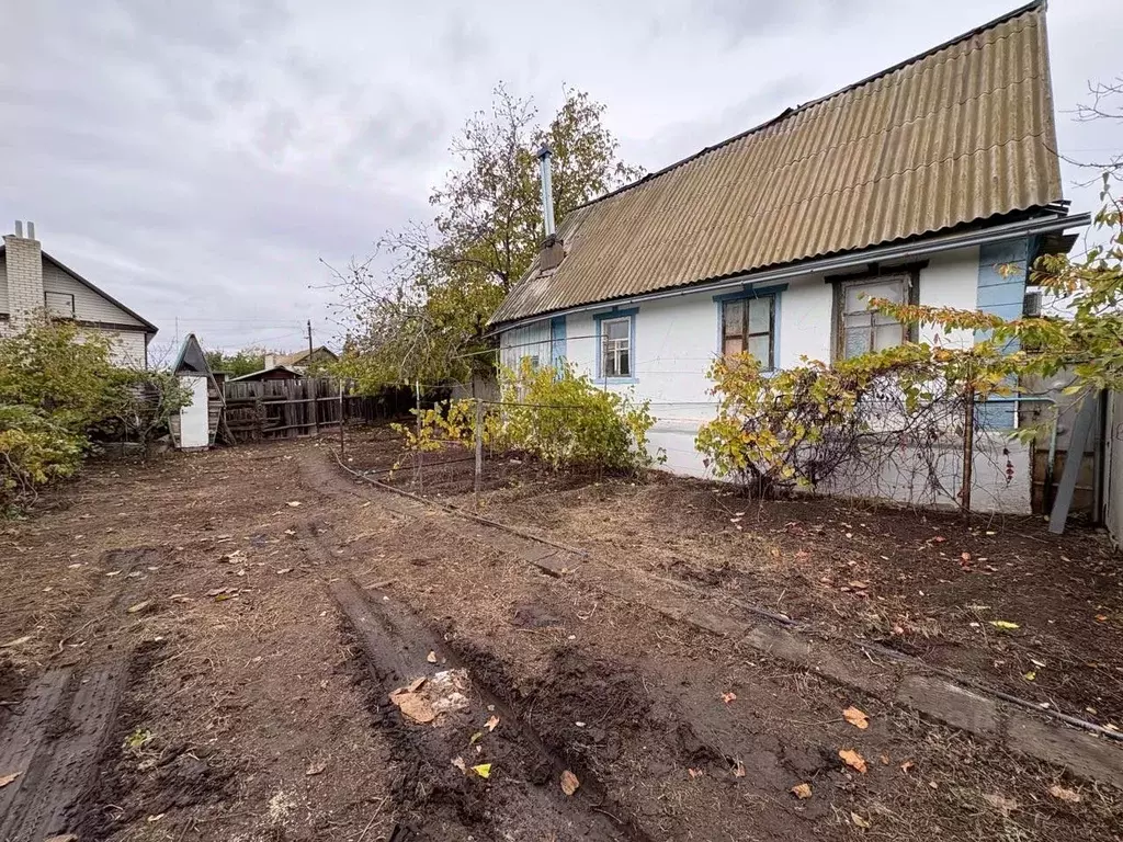 Дом в Волгоградская область, Камышин проезд Минская улица 1-й, 17 (86 ... - Фото 1