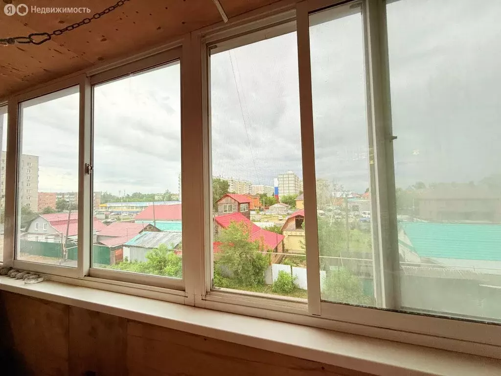 3-комнатная квартира: Комсомольск-на-Амуре, Комсомольская улица, 76к2 ... - Фото 0