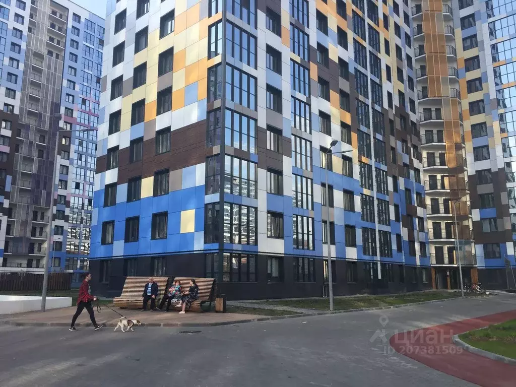 3-к кв. Санкт-Петербург бул. Головнина, 10 (80.0 м) - Фото 1