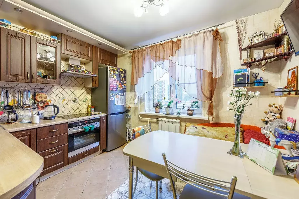 Продается 2-комнатная квартира - Фото 1