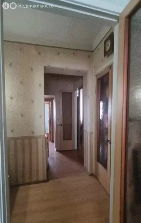 3-комнатная квартира: Каменск-Шахтинский, проспект Карла Маркса (74 м) - Фото 0