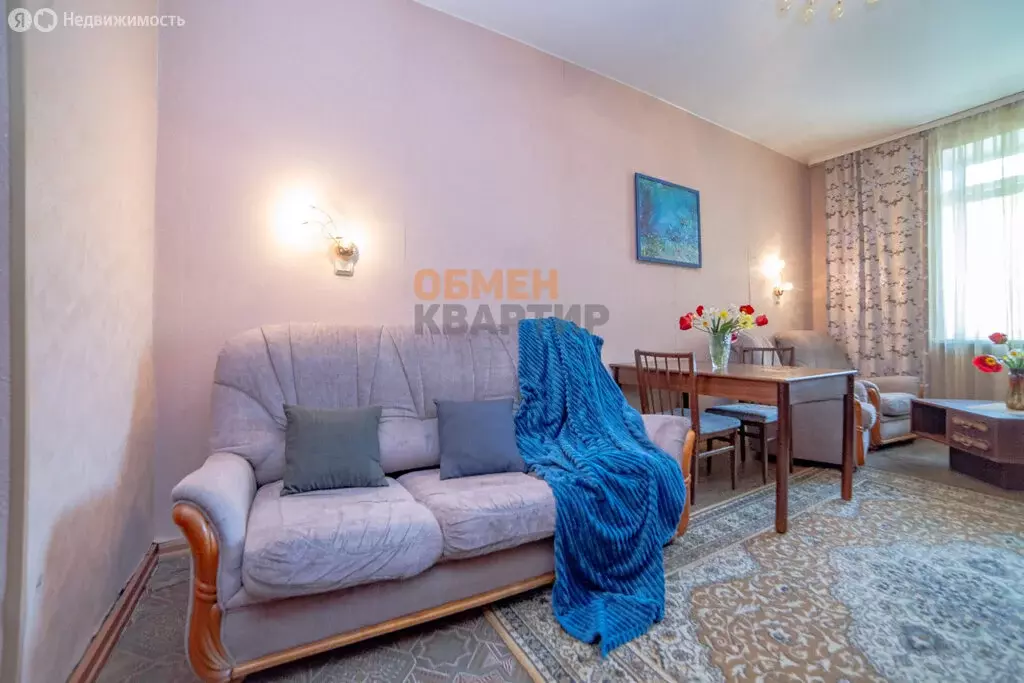 2-комнатная квартира: Екатеринбург, улица Блюхера, 16 (53.8 м) - Фото 0