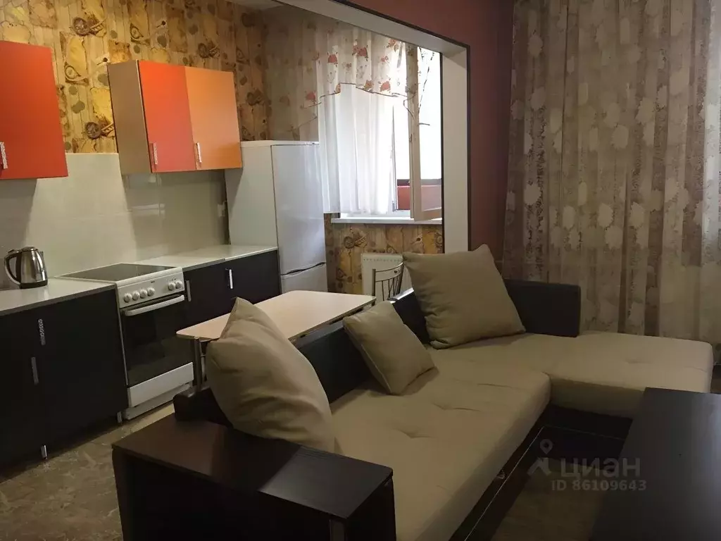 1-к кв. Иркутская область, Иркутск проезд Юрия Тена, 15 (45.0 м) - Фото 0