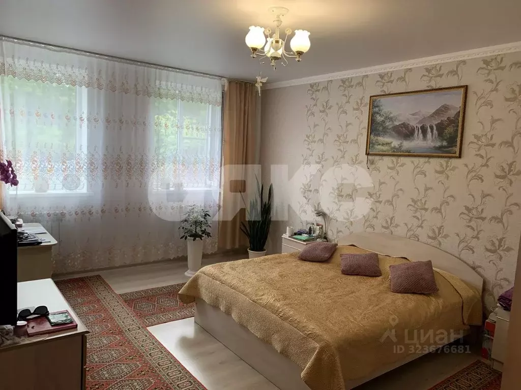 Дом в Краснодарский край, Горячий Ключ Курортный пер. (219 м) - Фото 1