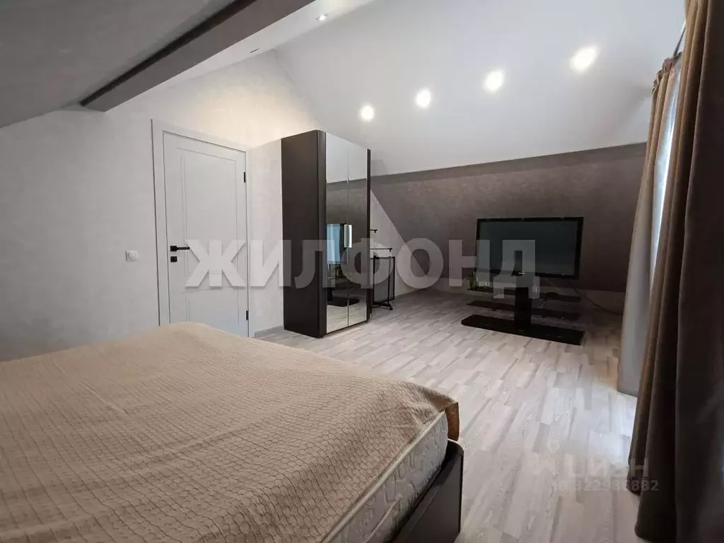 Коттедж в Новосибирская область, Обь Водопроводный пер. (219 м) - Фото 1