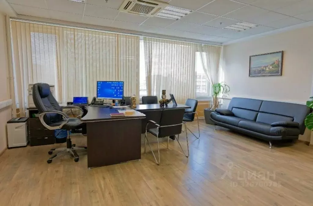 Офис в Москва Университетский просп., 12 (573 м) - Фото 1