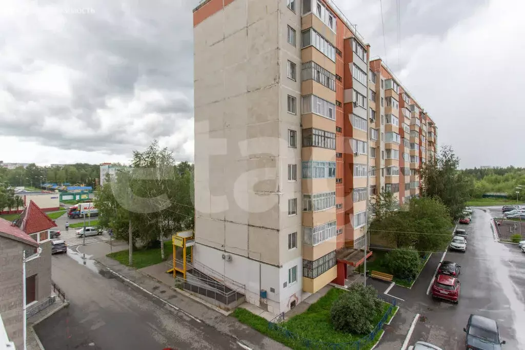 4-комнатная квартира: Тобольск, 10-й микрорайон, 69 (77.9 м) - Фото 0