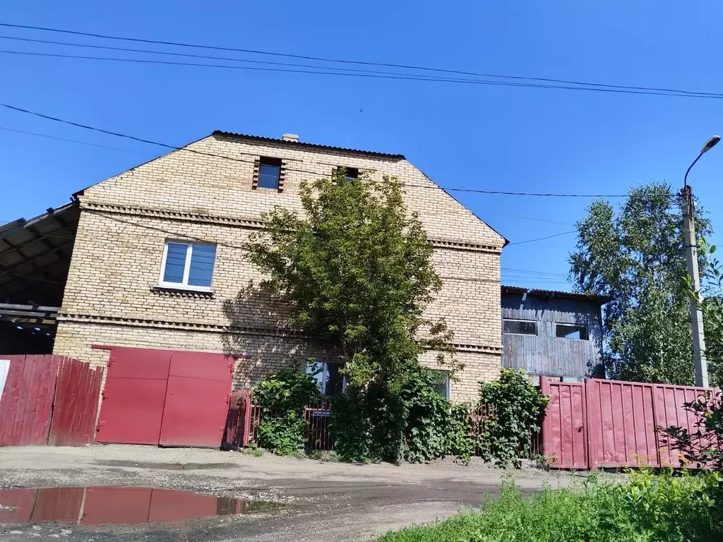Коттедж в Иркутская область, Черемхово ул. Калинина, 39 (189 м) - Фото 1