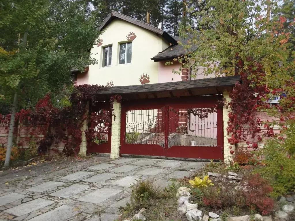 Дом в Свердловская область, Сысертский муниципальный округ, пос. ... - Фото 1