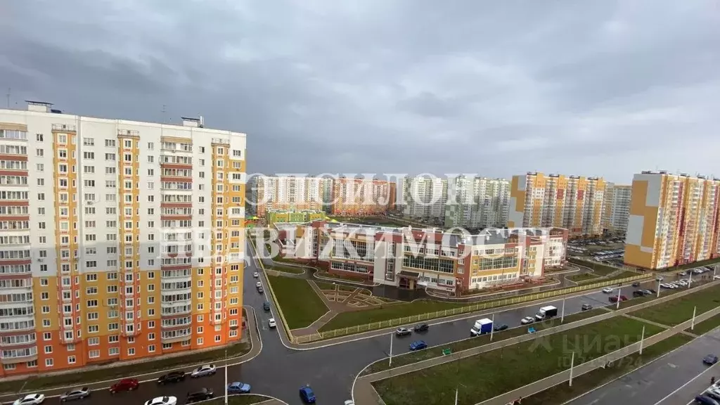 Новостройки курск дериглазова. Дериглазова 43 а. Курск проспект Анатолия Дериглазова 17г Family Grill.