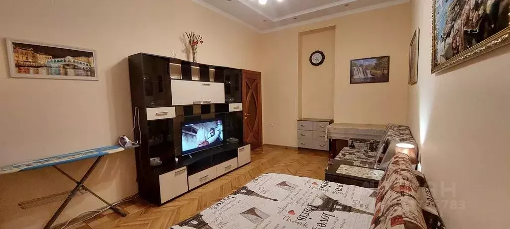 2-к кв. Крым, Евпатория ул. Перекопская, 9 (53.0 м) - Фото 0