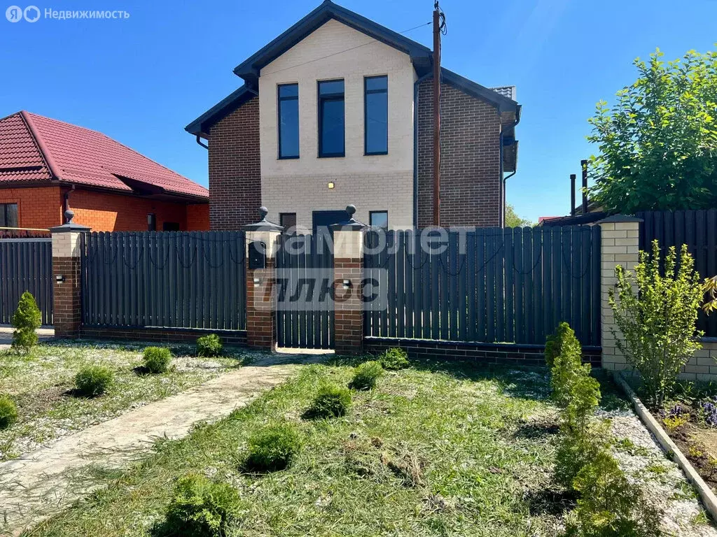 Дом в село Красносельское, микрорайон Светлый (187.2 м) - Фото 0