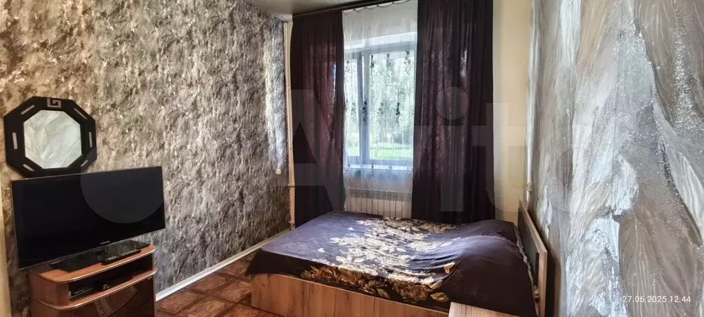 2-к. квартира, 45 м, 1/3 эт. - Фото 1