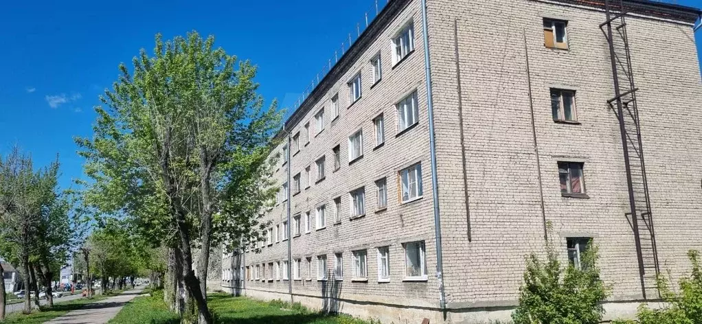 Комната 9 м в 5-к., 2/4 эт. - Фото 1