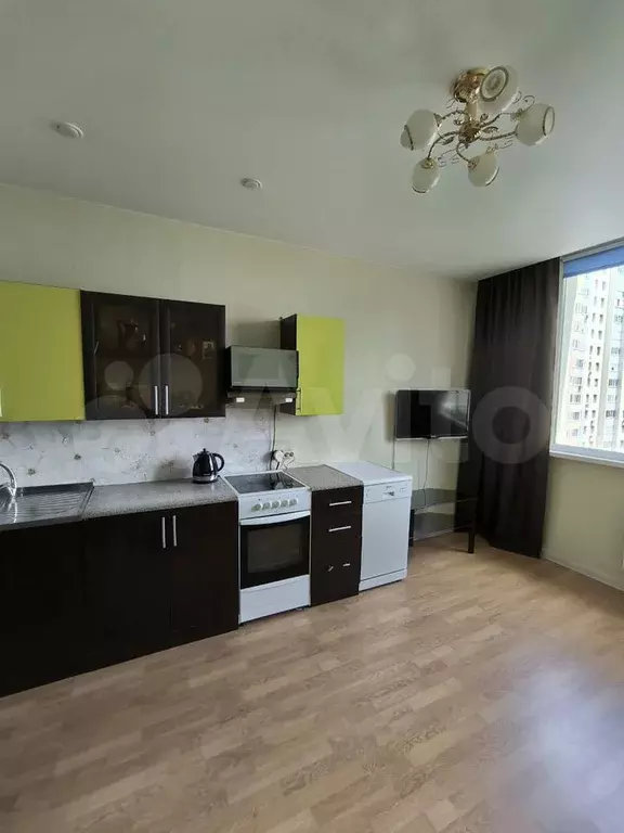 1-к. квартира, 50 м, 10/10 эт. - Фото 1