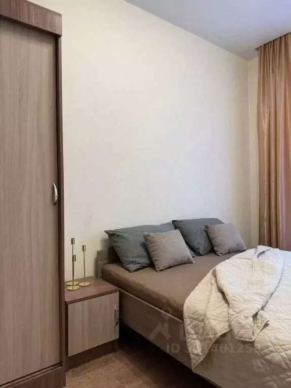 1-к кв. Новосибирская область, Новосибирск ул. Ясный Берег, 15 (50.0 ... - Фото 1