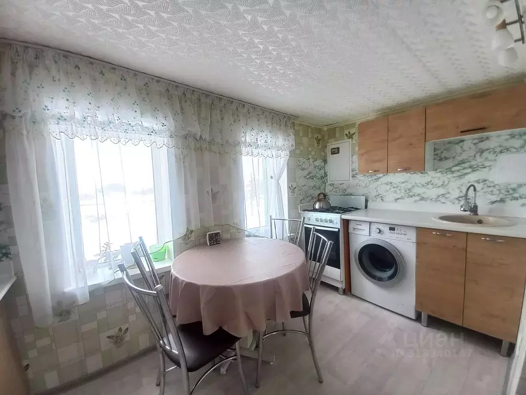 Дом в Татарстан, Бавлинский район, с. Александровка  (70 м) - Фото 0