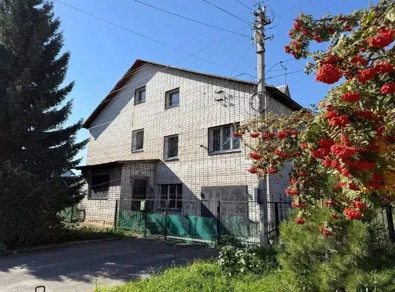 Дом в Алтайский край, Барнаул ул. 2-я Геодезическая, 42 (392 м) - Фото 1