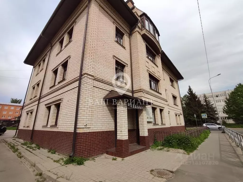 Помещение свободного назначения в Ярославская область, Рыбинск ... - Фото 0