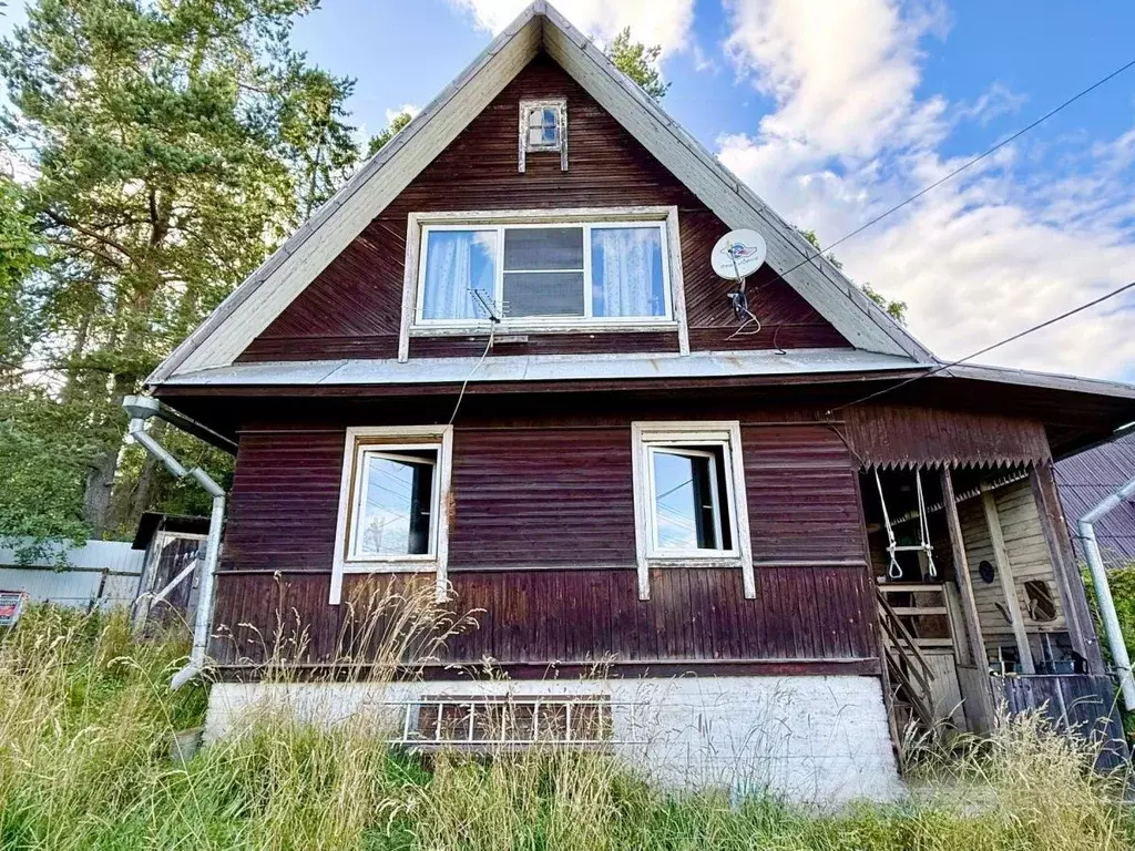 Дом в Ленинградская область, Выборгский район, Рощино городской ... - Фото 1