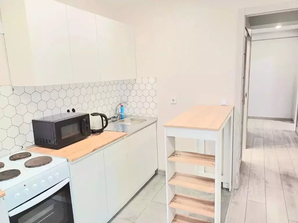 2-к кв. Татарстан, Набережные Челны просп. Яшьлек, 8А (46.0 м) - Фото 1