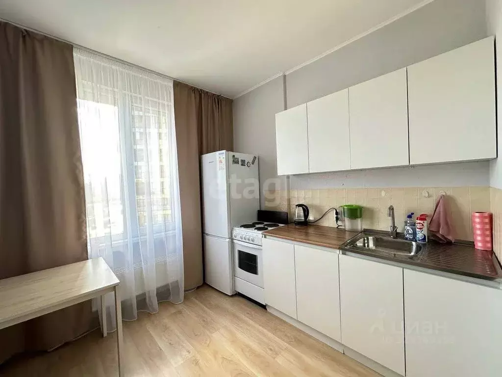 1-к кв. Татарстан, Казань просп. Победы, 139к2 (40.0 м) - Фото 1