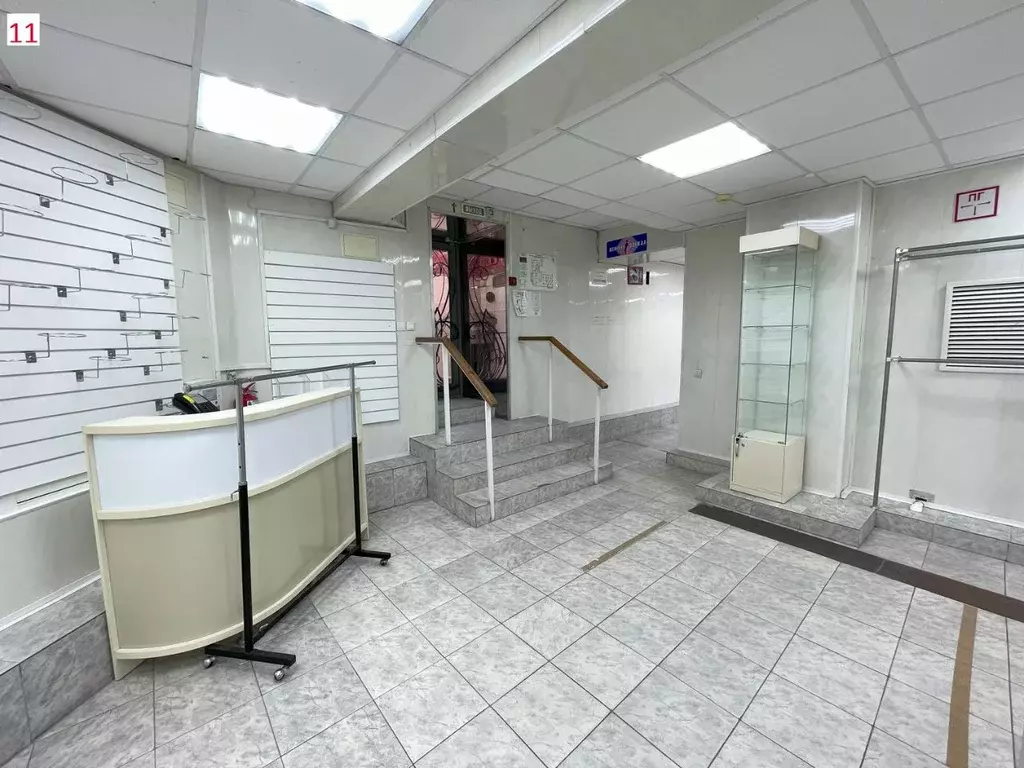 Помещение свободного назначения в Краснодарский край, Армавир ул. ... - Фото 0