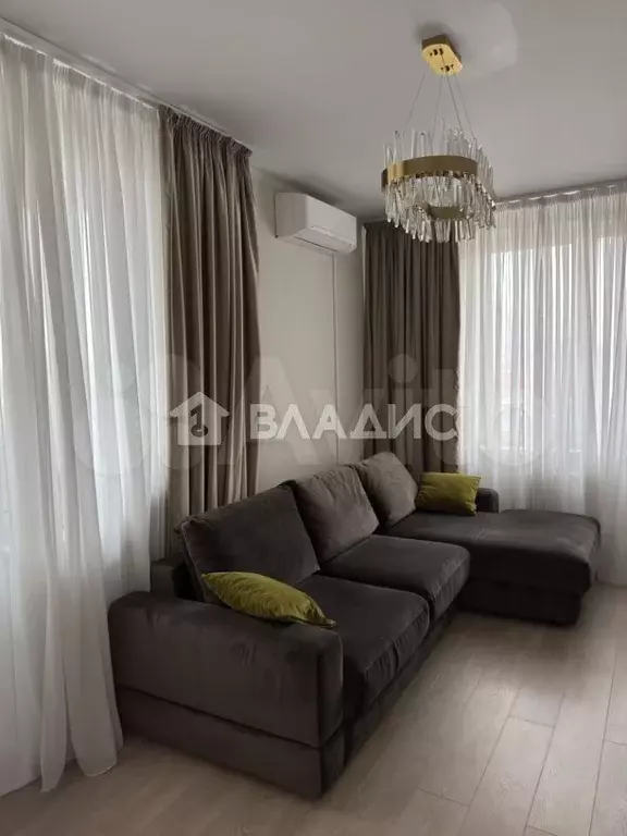 2-к. квартира, 58 м, 8/17 эт. - Фото 0
