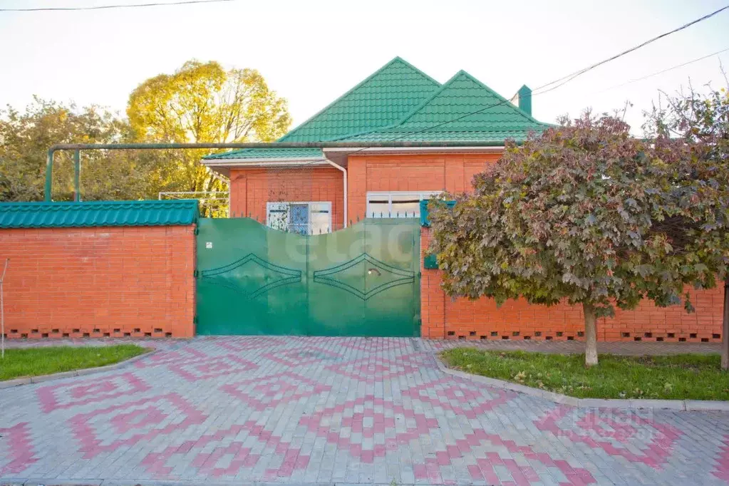 Дом в Краснодарский край, Славянск-на-Кубани Комсомольская ул. (200 м) - Фото 1