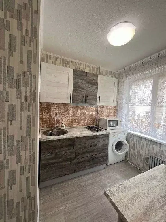 Студия Ростовская область, Ростов-на-Дону ул. Еременко, 85/7 (18.0 м) - Фото 1