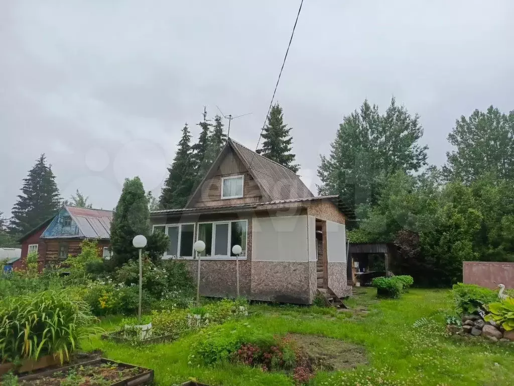 Дача 30 м на участке 6 сот. - Фото 0