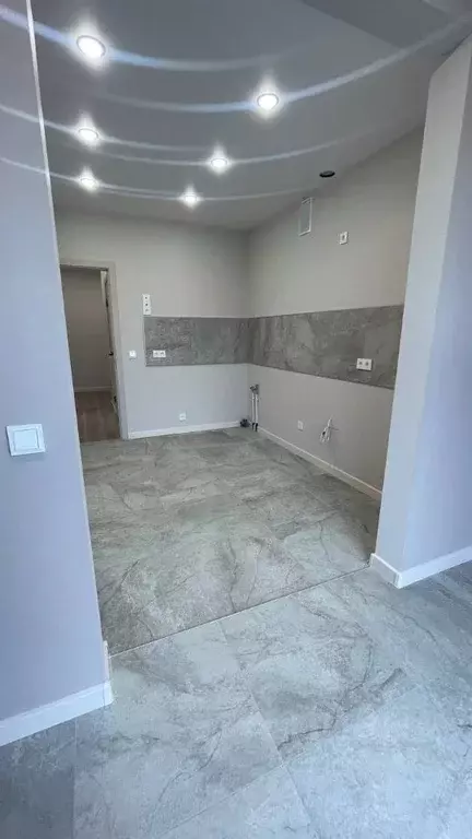 2-к кв. Брянская область, Брянск ул. Комарова, 47 (50.7 м) - Фото 2