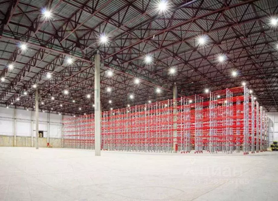 Склад в Московская область, Наро-Фоминский городской округ, д. Свитино ... - Фото 1