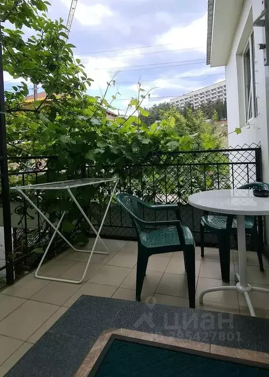 1-к кв. Крым, Алушта ул. Горького, 27 (30.0 м) - Фото 0