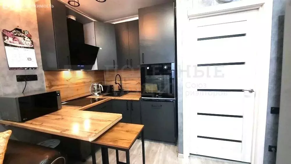 1-комнатная квартира: Великий Новгород, Колмовская набережная, 71Б ... - Фото 2