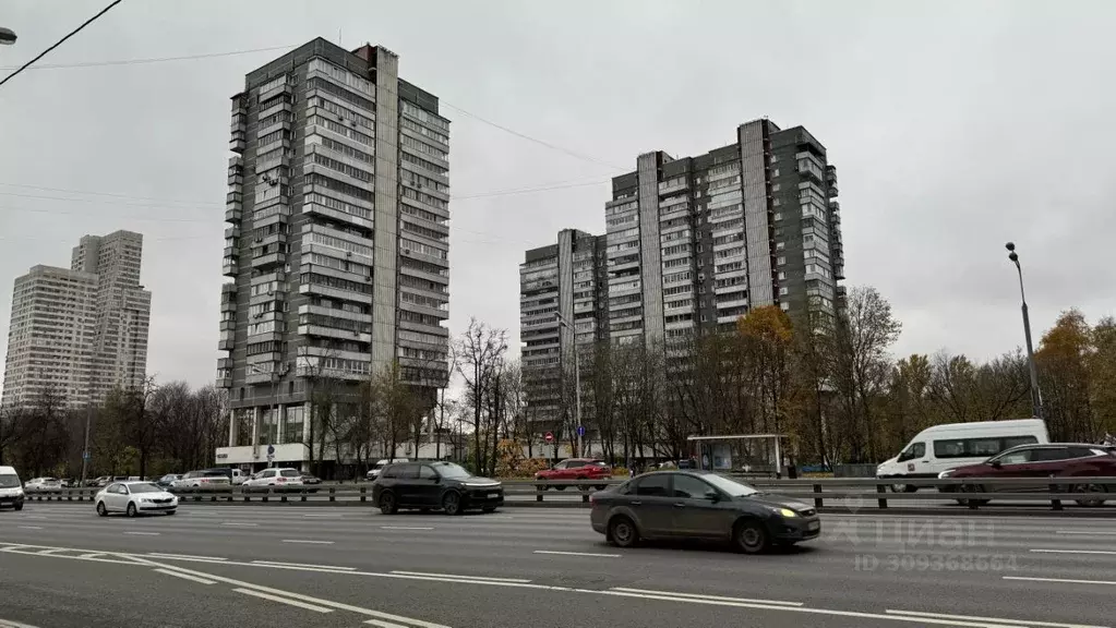 Гараж в Москва Ленинградское ш., 29-35 (18 м) - Фото 0