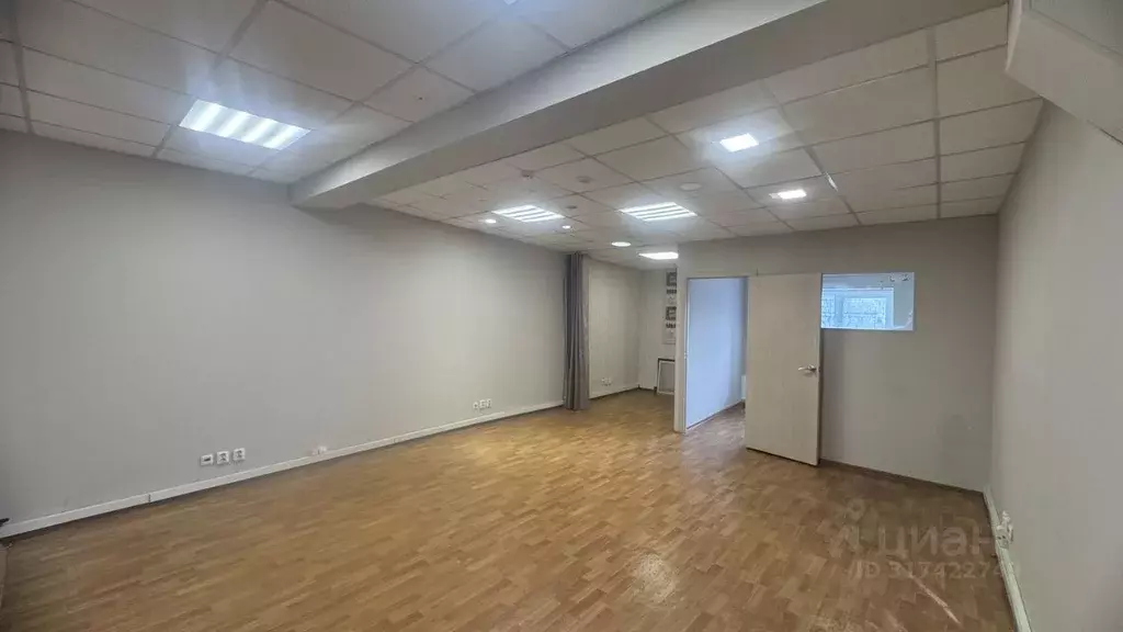 Офис в Санкт-Петербург ш. Революции, 88Ж (42 м) - Фото 0