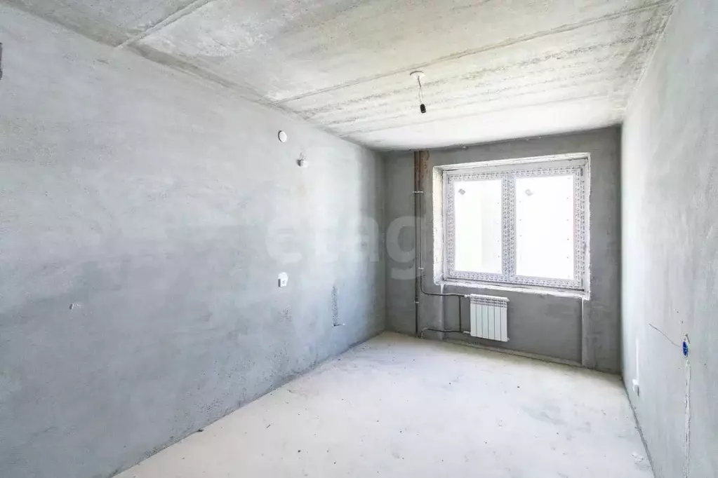 2-к кв. Тюменская область, Тюмень Севастопольская ул., 2к4 (76.8 м) - Фото 0