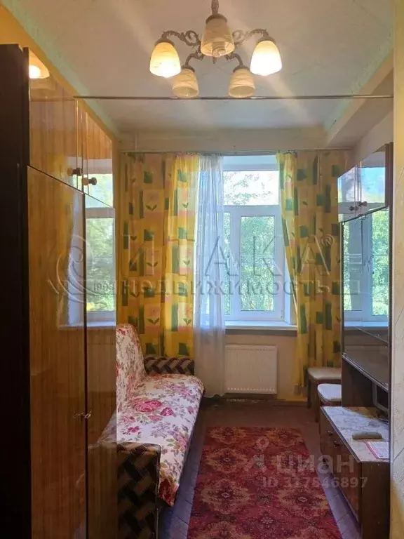 Комната Санкт-Петербург Оборонная ул., 29 (12.6 м) - Фото 0