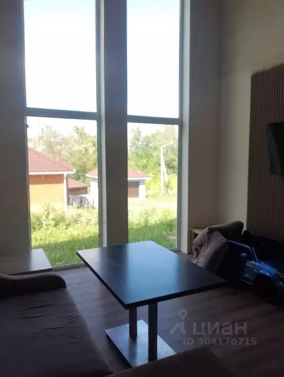 Дом в Белгородская область, Белгородский район, Пушкарское с/пос, с. ... - Фото 1