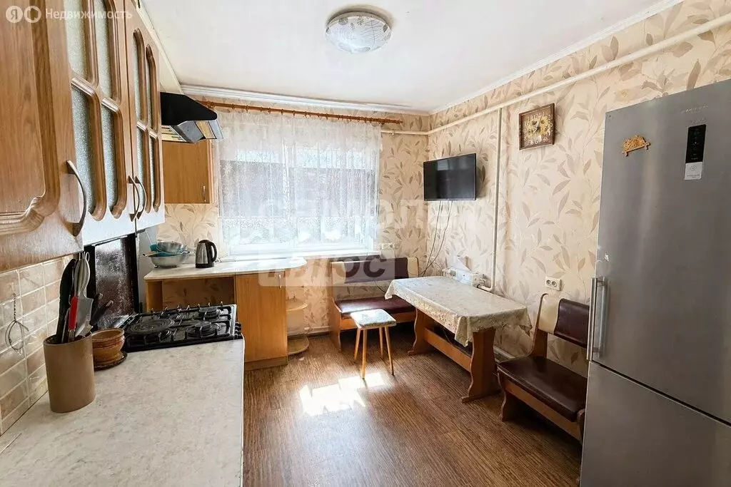 Дом в Приморско-Ахтарск, улица 39 лет Октября, 13 (147 м) - Фото 2