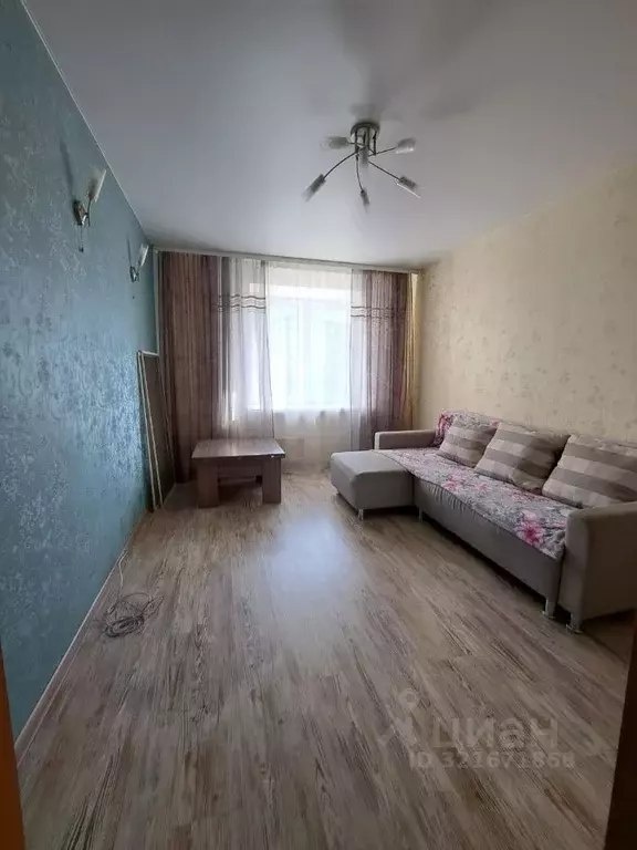 2-к кв. Свердловская область, Екатеринбург ул. Уральская, 10 (41.0 м) - Фото 0