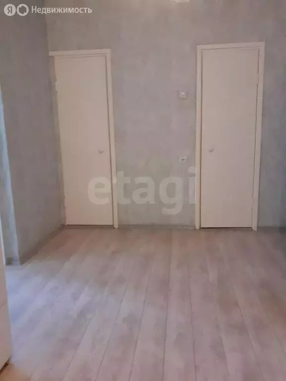 Квартира-студия: Омск, улица Леонида Маслова, 11 (40.8 м) - Фото 1