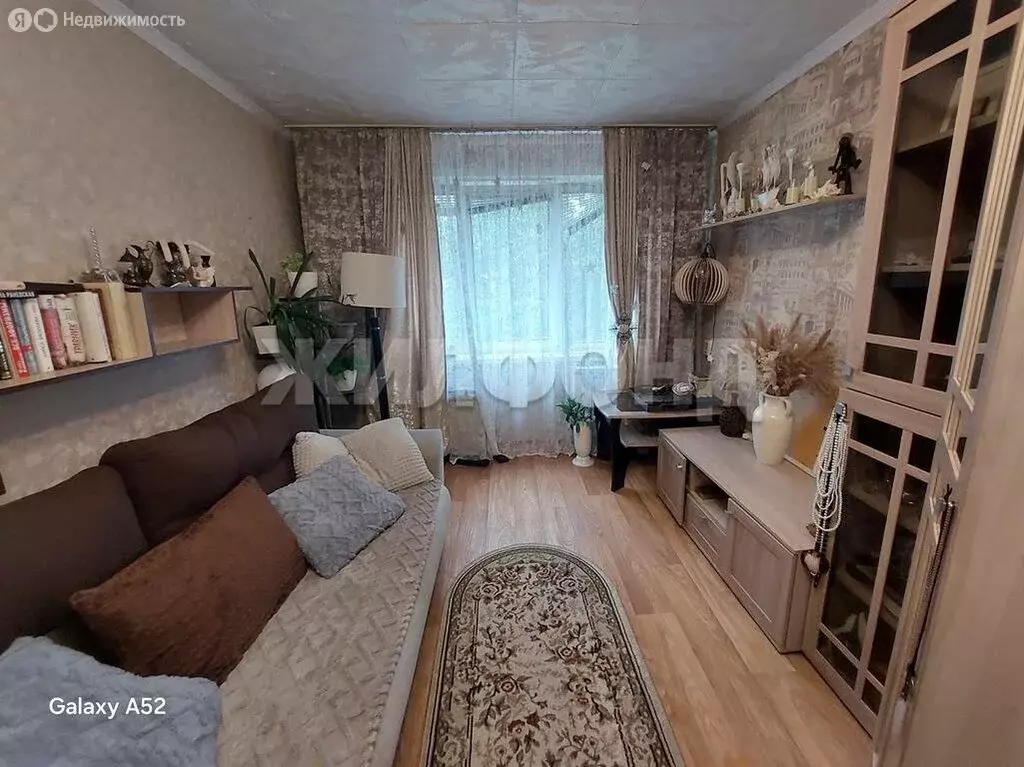 Квартира-студия: Красноярск, улица Курчатова, 6 (17 м) - Фото 1