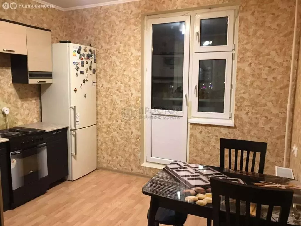4-комнатная квартира: Боброво, Крымская улица, 9к1 (100.2 м) - Фото 1