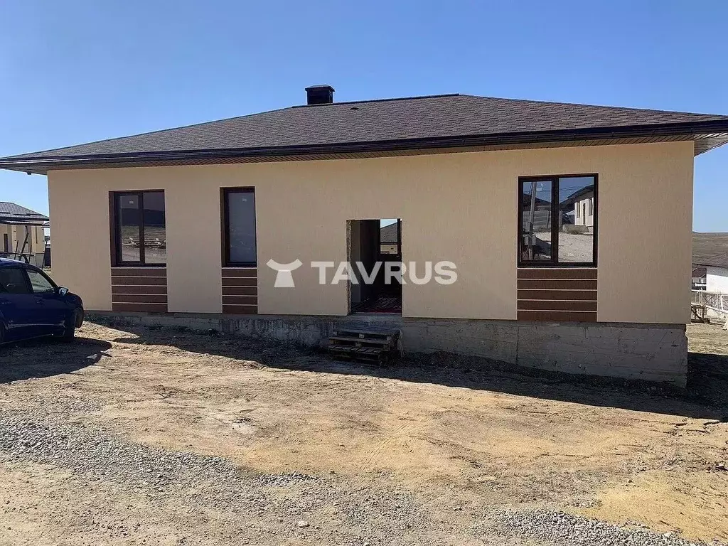 Дом в Крым, Симферопольский район, Мирновское с/пос, Таврический кп  ... - Фото 1