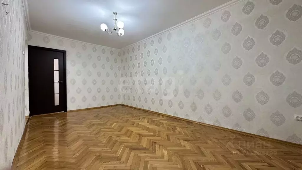 2-к кв. Адыгея, Майкоп Депутатская ул., 2 (52.1 м) - Фото 1