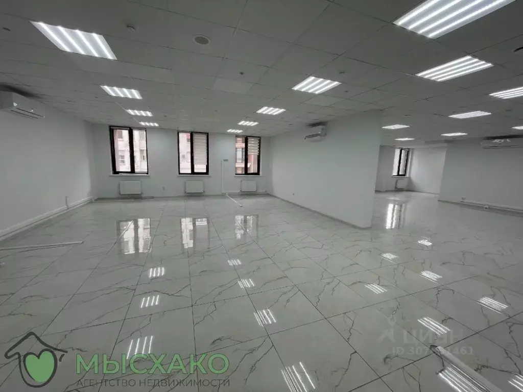 Офис в Краснодарский край, Новороссийск ул. Губернского (144 м) - Фото 0